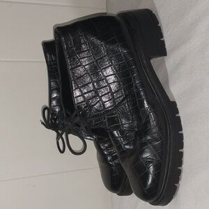 Herman Geist Black Leather Black Ankle Boots 9